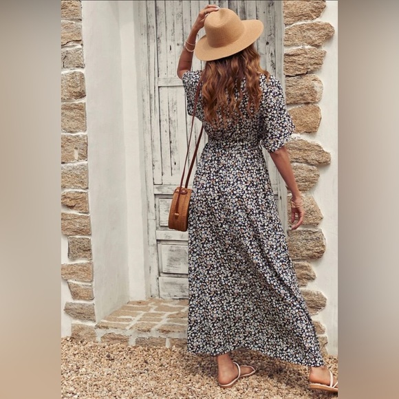 Ditsy Floral Split Thigh Belted Dress - Picture 2 of 3